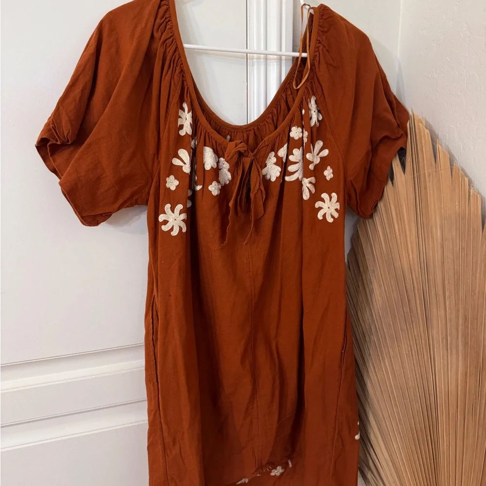 Free people embroidered mini dress size M - Picture 2 of 4